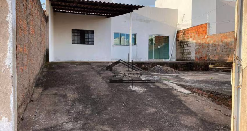 Casa com 3 dormitórios à venda, 138 m² por R$ 380.000 - Pampulha - Uberlândia/MG