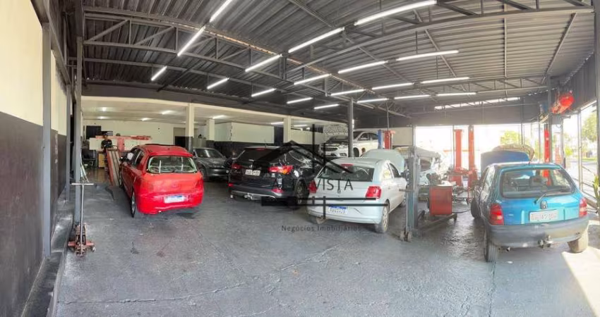 Barracão à venda, 282 m² por R$ 575.000 - Santa Mônica - Uberlândia/MG