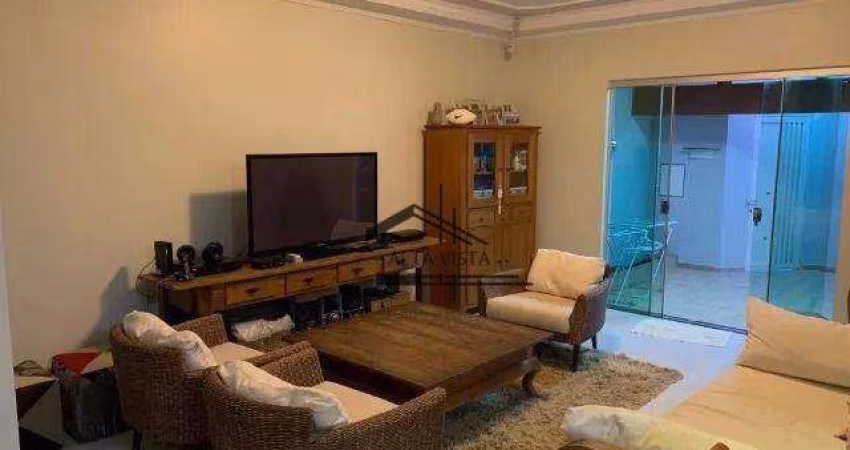 Casa com 4 dormitórios à venda, 190 m² por R$ 1.050.000 - Alto Umuarama - Uberlândia/MG