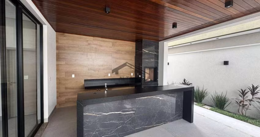 Casa com 3 dormitórios à venda, 208 m² por R$ 2.200.000 - Laranjeiras - Uberlândia/MG