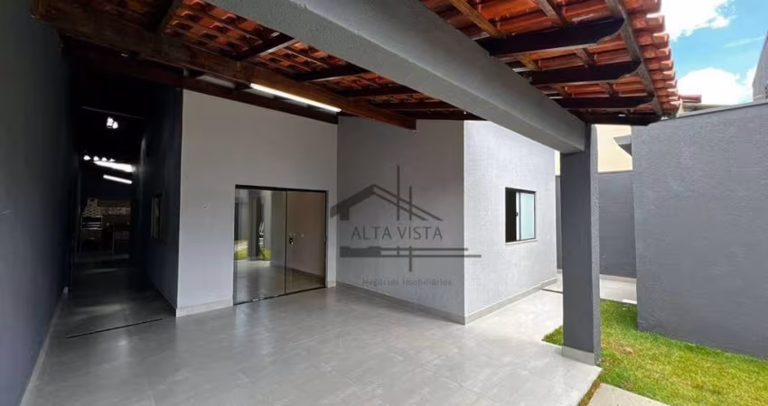Casa com 3 dormitórios à venda, 180 m² por R$ 530.000 - Jardim Europa - Uberlândia/MG