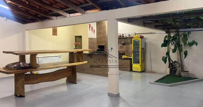 Casa com 3 dormitórios à venda, 165 m² por R$ 480.000 - Jardim Europa - Uberlândia/MG