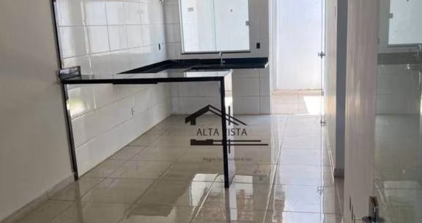 Casa com 2 dormitórios à venda, 70 m² por R$ 230.000 - Jardim Sucupira - Uberlândia/MG
