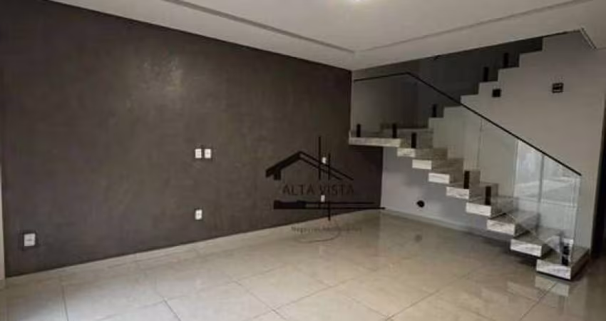 Sobrado com 2 dormitórios à venda, 124 m² por R$ 861.000 - Aclimação - Uberlândia/MG