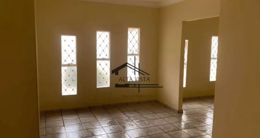 Casa com 3 dormitórios à venda, 200 m² por r$ 790.000,00 - santa mônica - uberlândia/mg