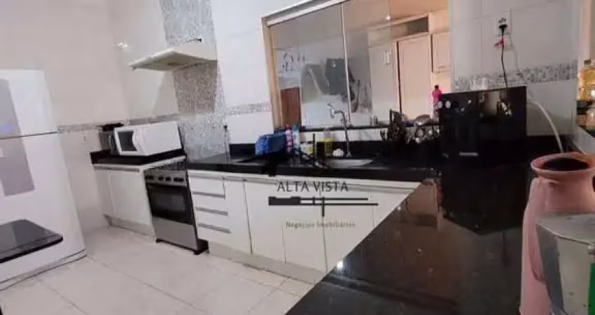 Casa com 3 dormitórios à venda, 260 m² por r$ 660.000 - santa mônica - uberlândia/mg