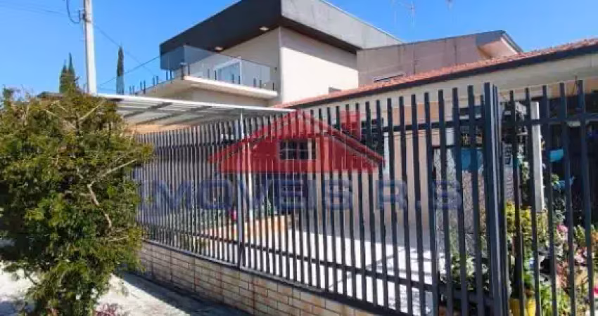 Excelete residência com 2 quartos e peças amplas bairro laranjeiras araucária
