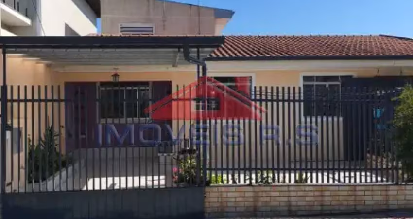 Excelete residência com 2 quartos e peças amplas bairro laranjeiras araucária