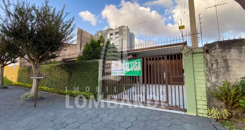 Casa Residencial com 3 quartos  para alugar, 110.00 m2 por R$4500.00  - Capao Raso - Curitiba/PR