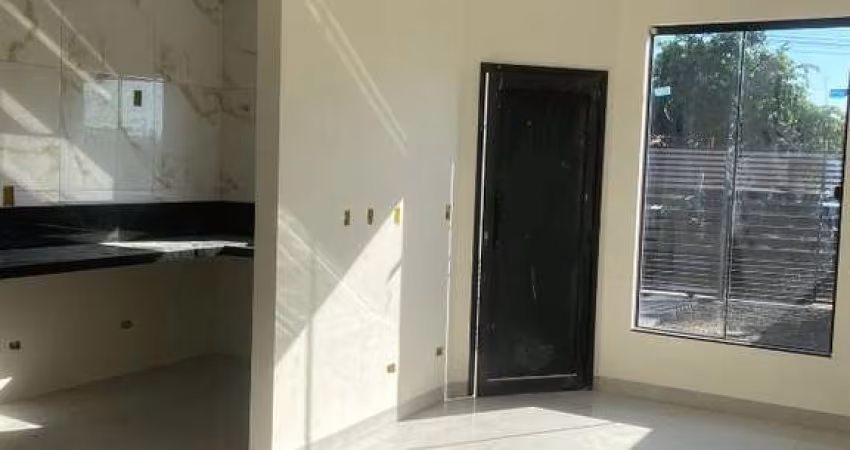 Encantadora Casa &#224; VENDA (3 dormits. + 1 suíte) de 132 m&#178;, tipo geminada: Conforto e Estilo em Cada Detalhe! em Londrina/Pr.