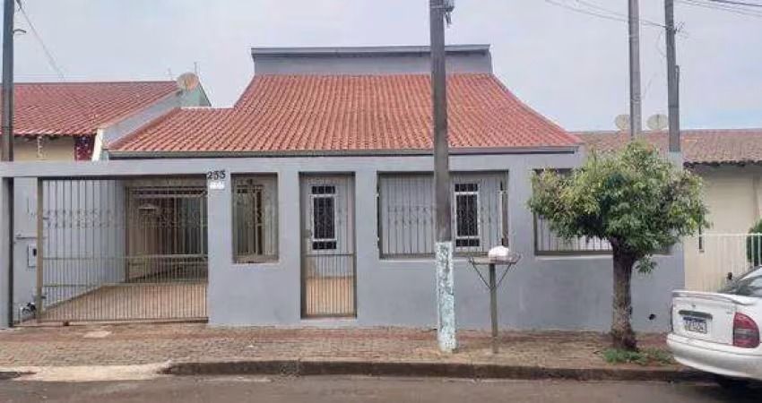 Casa a VENDA em Londrina, Assobradada de 250 m&#178; - 4 dormt. - próximo á Expo Ney Braga