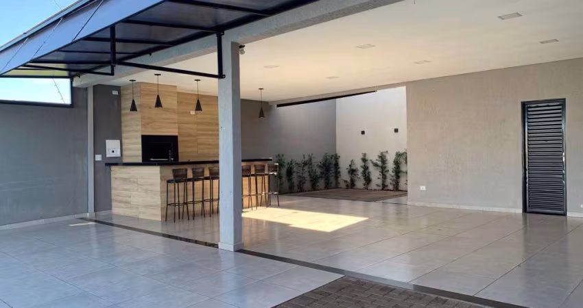#OPORTUNIDADE PARA INVESTIDORES.ESPA&#199;O PARA LAZER E FESTAS, a venda de 250m&#178;, com churrasqueira, piscina, no Parque Tauá, Londrina/PR.