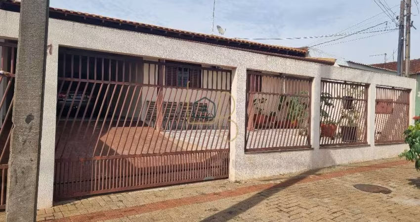 Casa tamanho Família: 03 dorm. churrasqueira - Ouro Verde - por R$ 450.000,00