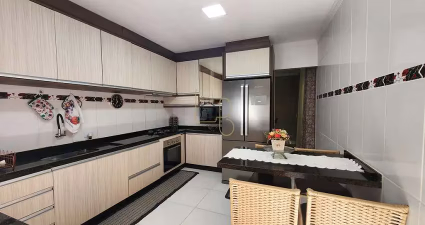 Casa a venda na região norte em londrina, (3 dormits., sendo 1 suíte), terraço com área gourmet. armários planejados em todos os ambientes!