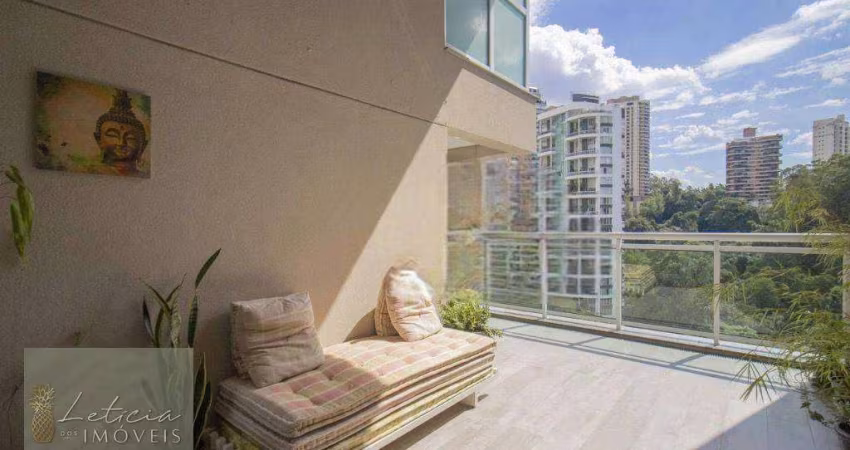 Apartamento com pé direito duplo!