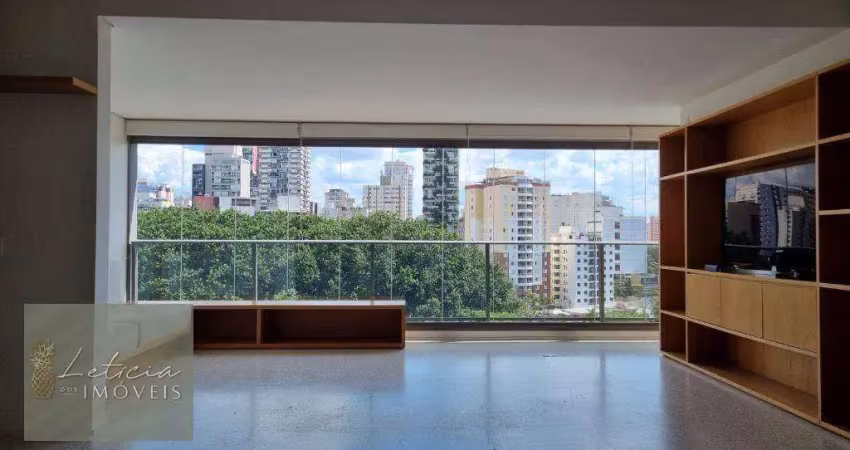 Amplo Apartamento com 2 Suítes no Coração da Vila Olímpia!