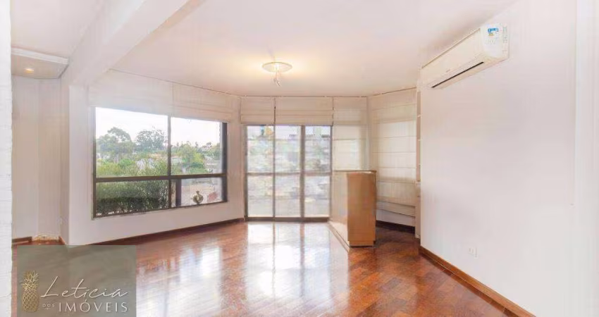Excelente apartamento reformado no Real Parque