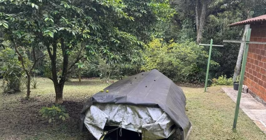 Chácara para Venda em Santo André, Parque das Garças, 3 dormitórios, 1 suíte, 2 banheiros, 4 vagas