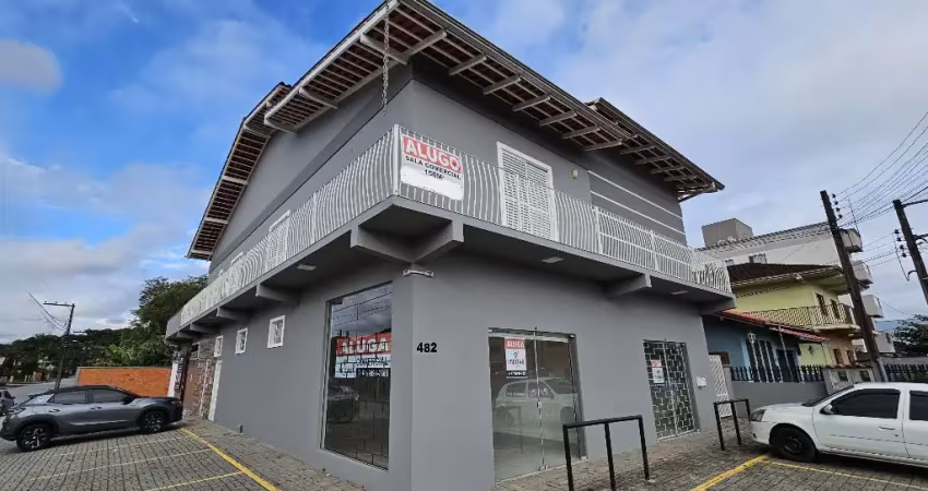 Alugo salas comerciais 50m2, bairro vila nova, joinville-sc