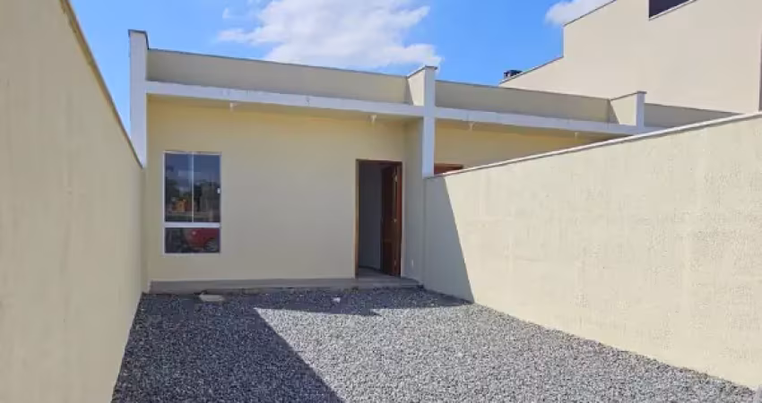 Alugo casa geminada plana nova 2 quartos, cozinha c/ ármario, bairro vila nova, joinville-sc