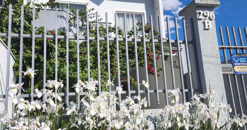 Lindo sobrado triplex no bairro guabirotuba com 145m2