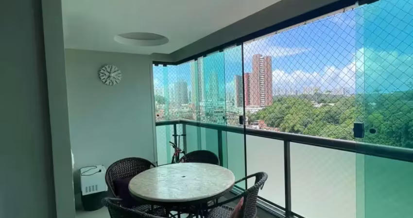 Apartamento com Vista Mar à Venda – Porteira Fechada | Ondina