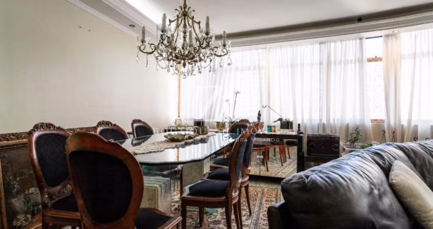 Apartamento em condomínio com lazer walking distance do clube Pinheiros