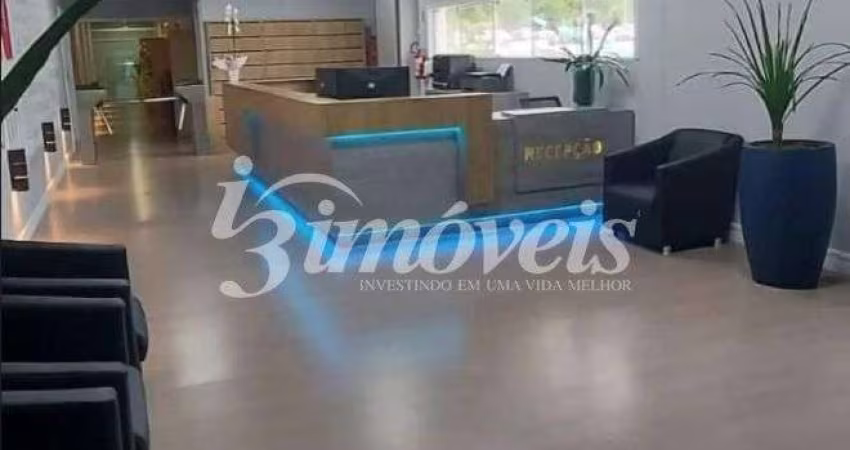 PERFEITO PARA A SUA EMPRESA, Sala no 2º andar para locação na PRAIA BRAVA- Itajaí/SC .