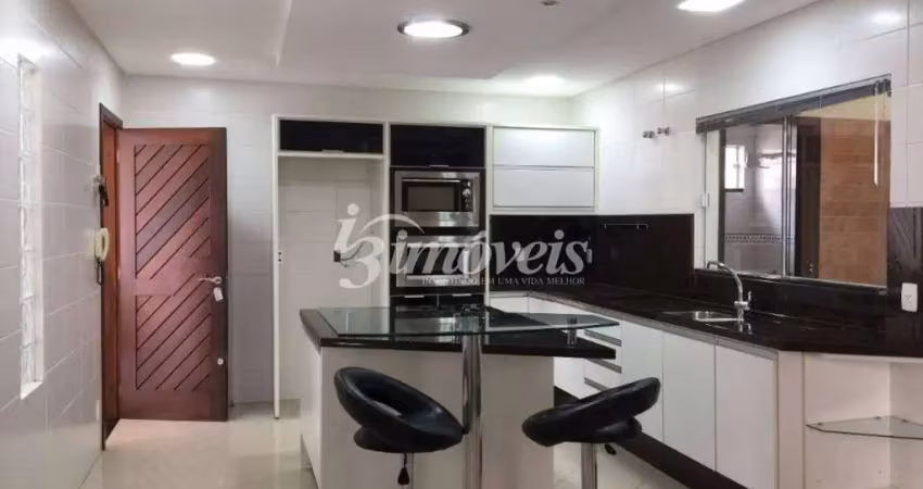 Casa alto padrão mobiliada à venda, 3 quartos sendo 1 suíte, 2 vagas, bairro ressacada, itajaí-sc