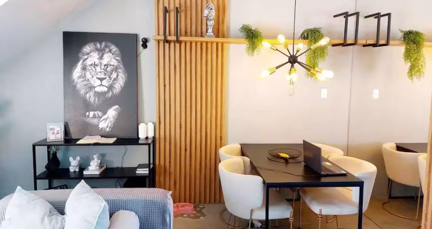 Casa semimobiliada à venda, com piscina, 3 quartos sendo 1 suíte, 3 vagas, bairro fazenda, itajaí-sc