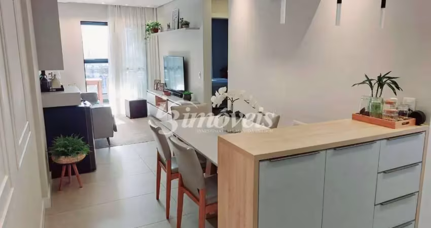 Apartamento mobiliado à venda, 2 quartos sendo 1 suíte, 2 vagas, edifício beira rio connection, bairro fazenda, itajaí-sc