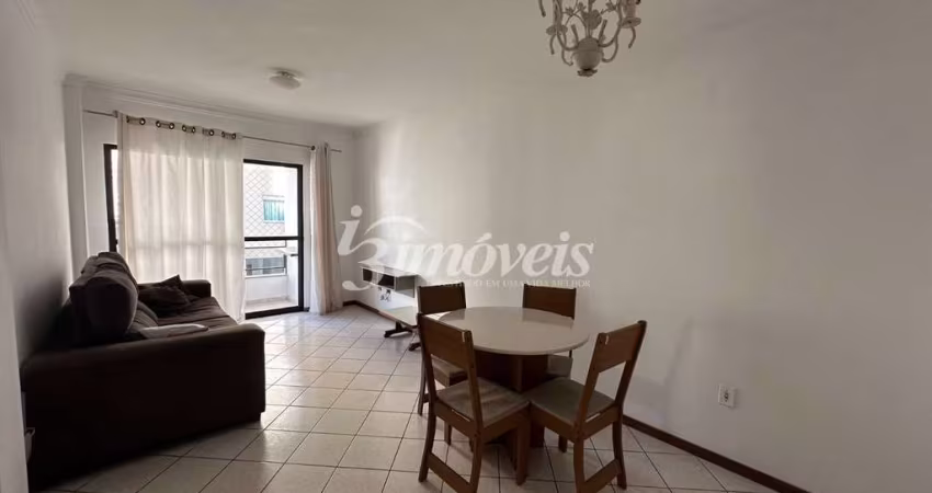 Apartamento para locação anual semimobiliado, com 3 quartos (sendo uma suíte), 1 vaga de garagem, no bairro Centro, Balneário Camboriú-SC