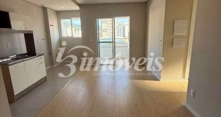 Apartamento semimobiliado para locação, 2 quartos sendo 1 suíte, 1 vaga de garagem, Due Vite Residence, Bairro Vila Operária, Itajaí - SC