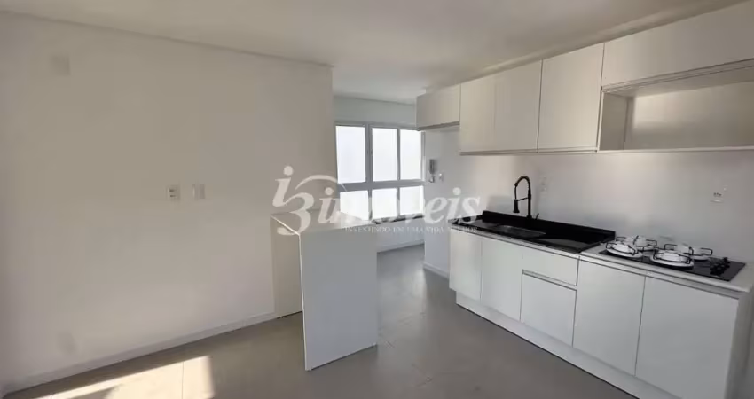 Apartamento para locação anual, semimobiliado, 40m²privativos, 2 quartos, 1 vaga de garagem, bairro fazenda, itajaí-sc.