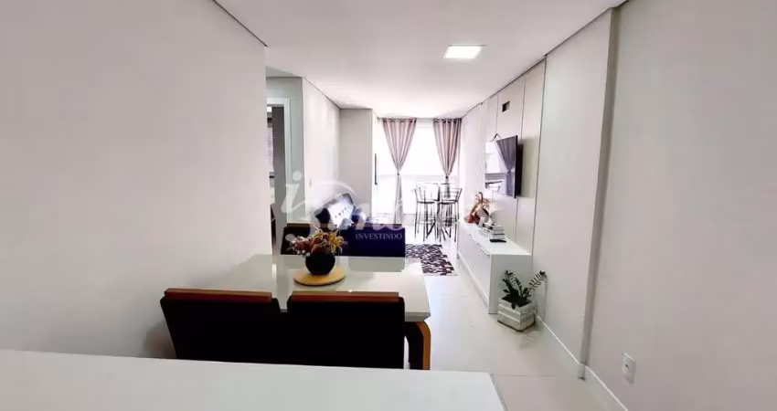 Apartamento mobiliado à venda, 2 quartos, 1 vaga, edifício residencial arboreto, bairro são judas, itajaí-sc