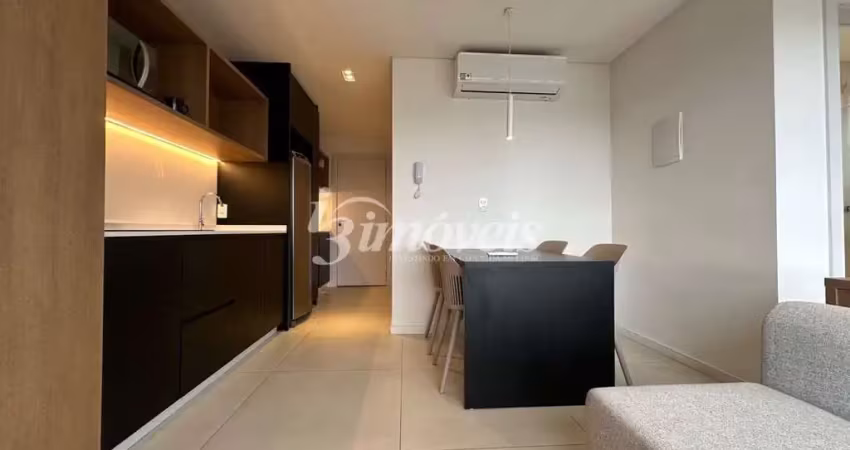 Apartamento loft para locação anual totalmente mobiliado, equipado, 1 vaga de garagem, edifício 4sete, no bairro centro, itajaí-sc