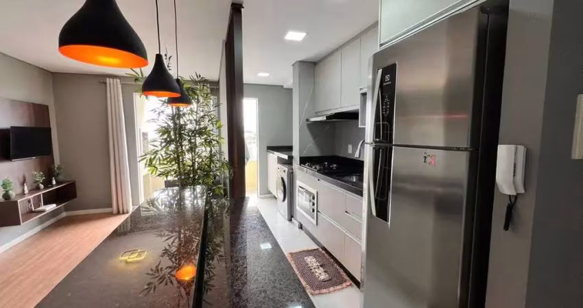 Apartamento mobiliado à venda, 2 quartos, 1 vaga, edifício morada do sol club residence, bairro são vicente, itajaí-sc