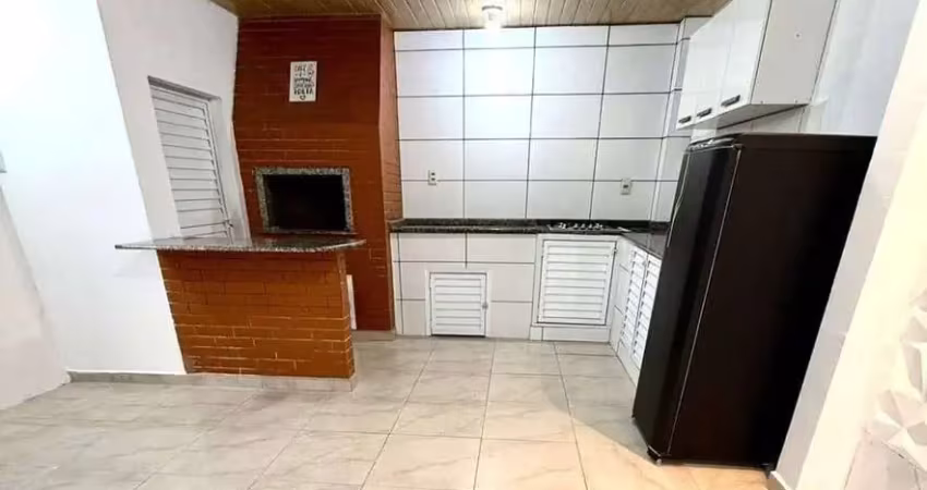 Casa semimobiliada para locação, 1 suíte, residencial itamirim, bairro são judas, itajaí-sc