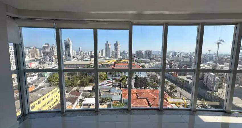 Sala comercial para locação anual, 42,10m² privativos, no centro de itajaí-sc