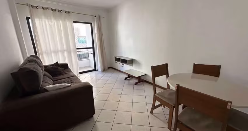 Apartamento para locação anual semimobiliado, com 3 quartos (sendo uma suíte), 1 vaga de garagem, no bairro centro, balneário camboriú-sc