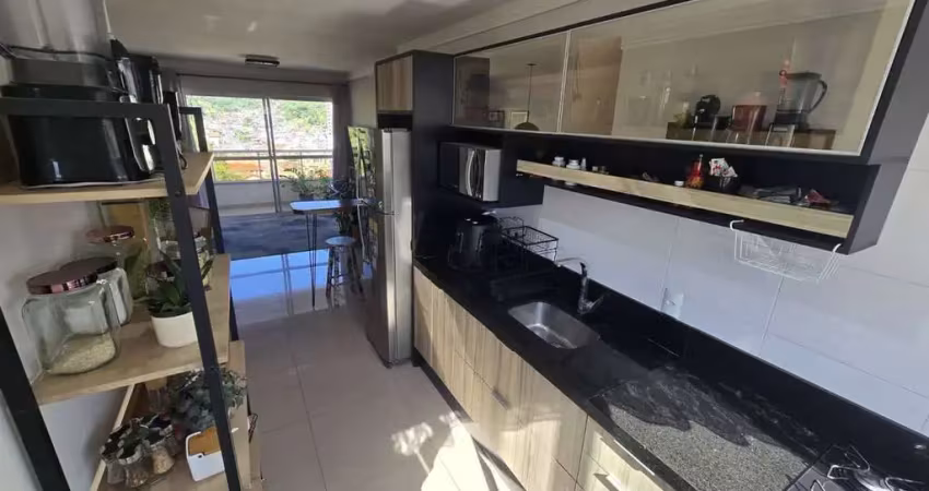 Apartamento semimobiliado à venda, 2 quartos sendo 1 suíte, 2 vagas, condomínio residencial barcelona, bairro fazenda, itajaí-sc