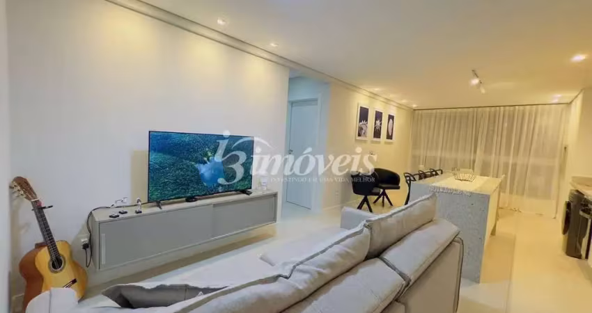 Apartamento mobiliado à venda, 2 quartos sendo 1 suíte, 1 vaga, edifício arboreto, bairro são judas, itajaí-sc