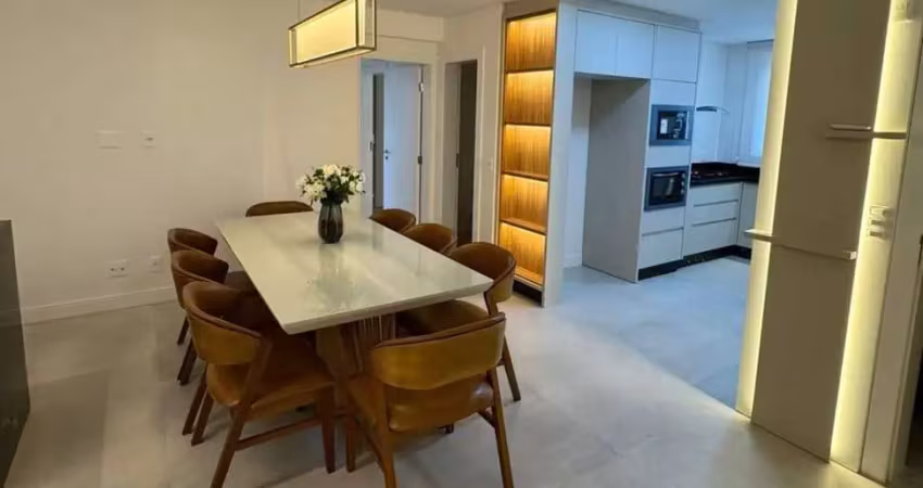 Apartamento para locação anual, mobiliado, 122 m² privativos, 3 suítes, 2 vagas, centro de balneário camboriú-sc.