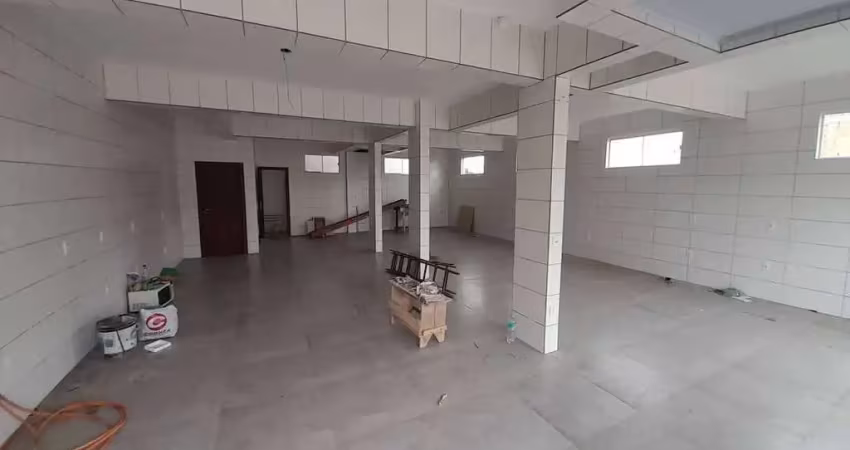 Sala comercial para locação anual, nova, 96m² privativos, no bairro espinheiros, itajaí-sc.