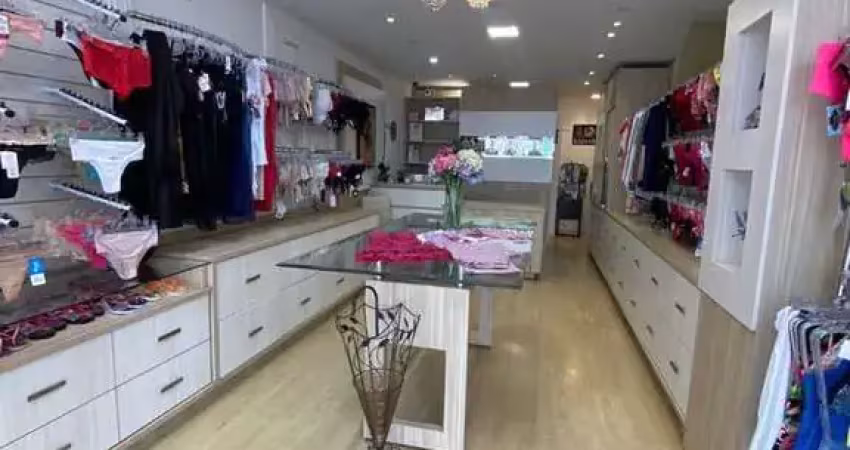 Perfeito para a sua empresa, sala para locação anual na avenida brasil em balneário camboriú/sc com grande visibilidade de quem passa.