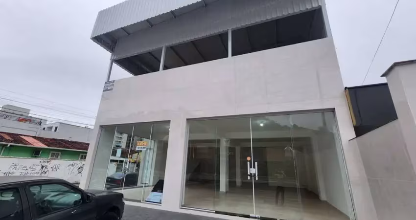 Casa comercial para alugar na Rua José Paulo da Silva, Centro, Itajaí