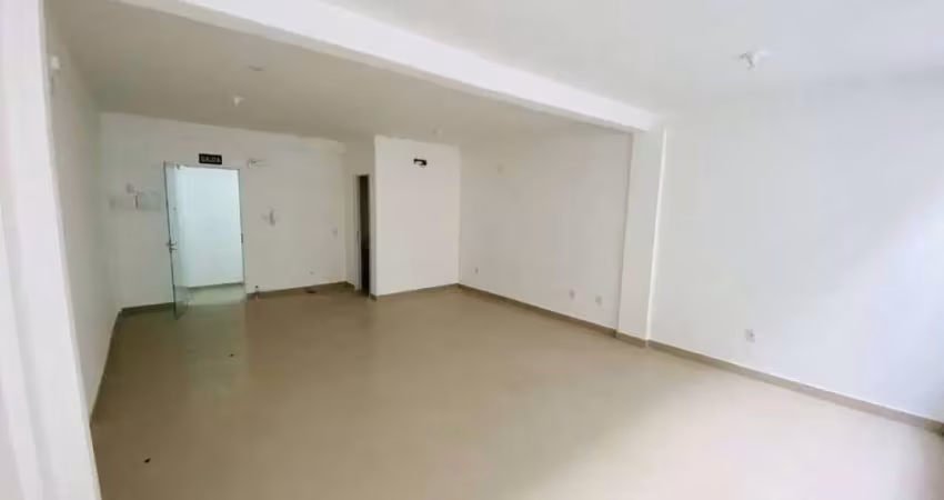 Casa comercial com 1 sala para alugar na Rua Doutor Reinaldo Schmithausen, Cordeiros, Itajaí