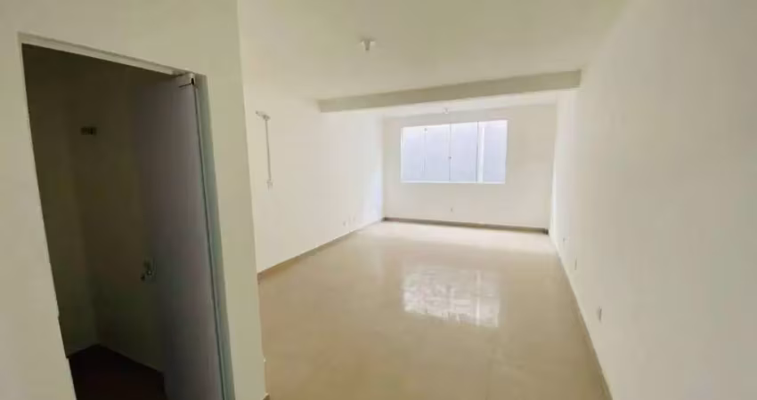 Casa comercial com 1 sala para alugar na Rua Doutor Reinaldo Schmithausen, Cordeiros, Itajaí