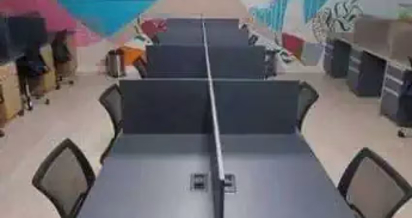 Perfeito para a sua empresa, sala já mobiliada no 2º andar para locação na praia brava- itajaí/sc.