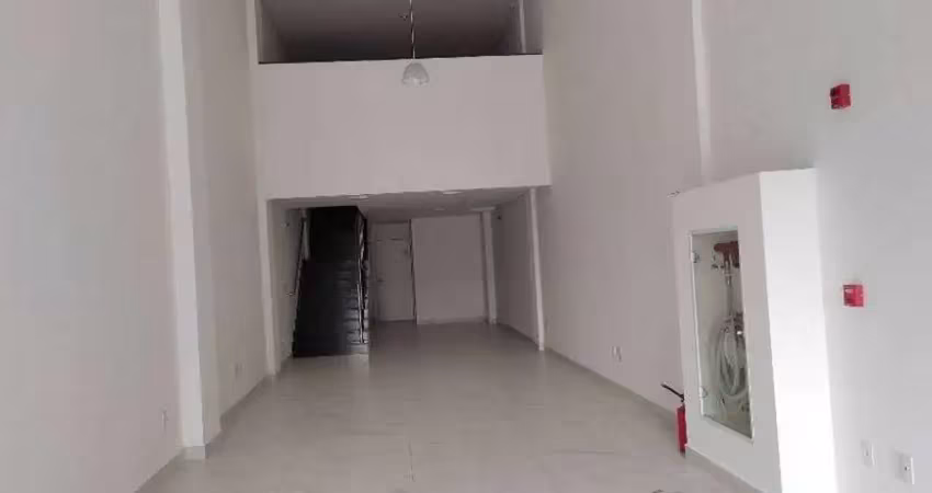 Linda sala comercial para aluguel anual com ótima localização no bairro meia praia em itapema /sc